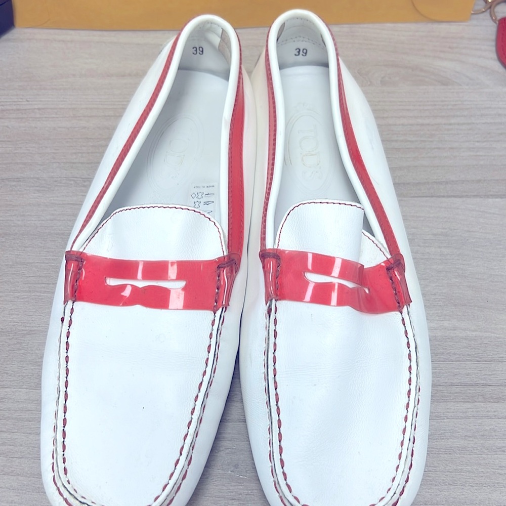 JP Tods driving loafers